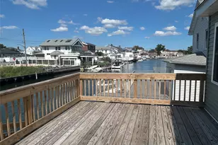 20 Bayview Ave, Howard Beach, NY 11414 - Photo 10