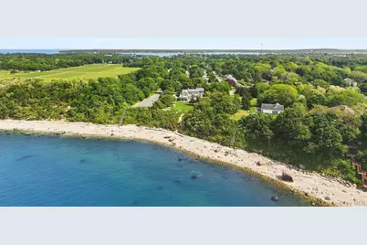 160 Sound Drive, Greenport, NY 11944 - Photo 2