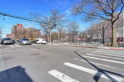 4515 82Rd Street #W7C, Elmhurst, NY 11373 - Photo 14