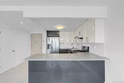 4515 82Rd Street #W7C, Elmhurst, NY 11373 - Photo 6