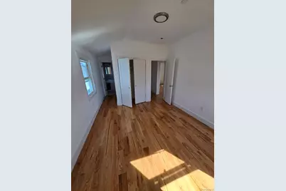 453 Beach 45 St, Far Rockaway, NY 11691 - Photo 4