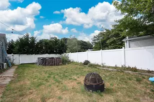 5 Bristol St, Huntington, NY 11743 - Photo 22