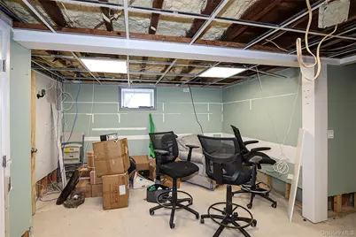 5 Bristol Street, Huntington, NY 11743 - Photo 20