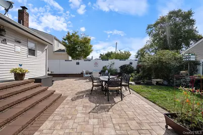 68 Thorne Avenue, Massapequa, NY 11758 - Photo 18