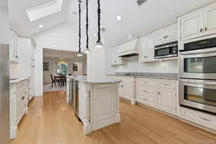 283 Main St, Westhampton Beach, NY 11978 - Photo 18