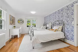 283 Main St, Westhampton Beach, NY 11978 - Photo 24