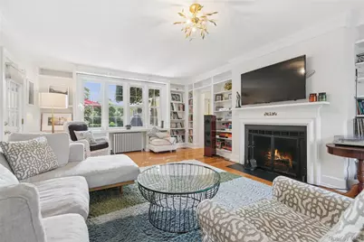 283 Main Street, Westhampton Beach, NY 11978 - Photo 10