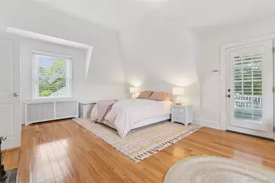 283 Main Street, Westhampton Beach, NY 11978 - Photo 28