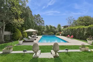 283 Main St, Westhampton Beach, NY 11978 - Photo 30