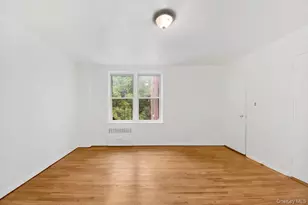 4320 E Van Cortlandt Park E, Bronx, NY 10470 - Photo 26