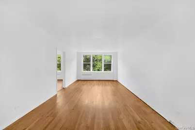 4320 E Van Cortlandt Park E #5E, Bronx, NY 10470 - Photo 8