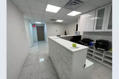 41-42 College Point Boulevard #2A, Flushing, NY 11355 - Photo 1