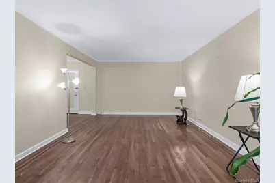 11034 73rd Road #4F, Forest Hills, NY 11375 - Photo 10