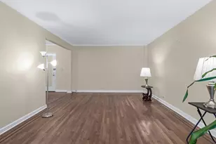 110-34 73rd Rd, Forest Hills, NY 11375 - Photo 10