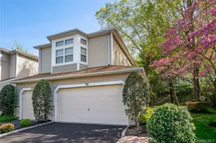 30 Sagamore Dr, Plainview, NY 11803 - Photo 2