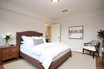 52-15 65th Place #3A, Maspeth, NY 11378 - Photo 4