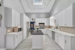 57 Chester Ct, Cortlandt Manor, NY 10567 - Photo 10