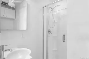 231 Dune Rd, Westhampton Beach, NY 11978 - Photo 4