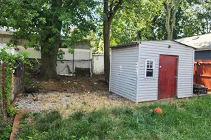 142-34 Bascom Ave, Jamaica, NY 11436 - Photo 14