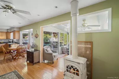 9 Monte Lane, Center Moriches, NY 11934 - Photo 18