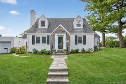 175 North Street, Locust Valley, NY 11560 - Photo 1