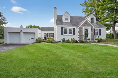 175 North Street, Locust Valley, NY 11560 - Photo 2