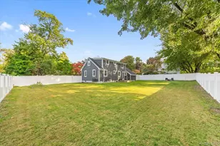 175 Edgepark Rd, White Plains, NY 10603 - Photo 32