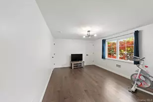 175 Edgepark Rd, White Plains, NY 10603 - Photo 20