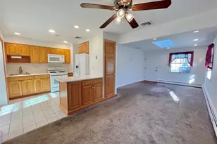 33 Peck St, West Haverstraw, NY 10993 - Photo 6