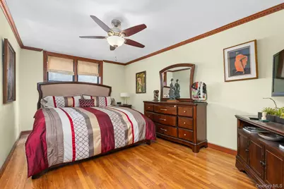 3531 Bronxwood Avenue #2J, Bronx, NY 10469 - Photo 8