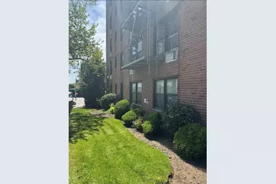 3531 Bronxwood Avenue #2J, Bronx, NY 10469 - Photo 2
