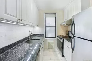 224-24 Union Tpke, Oakland Gardens, NY 11364 - Photo 4