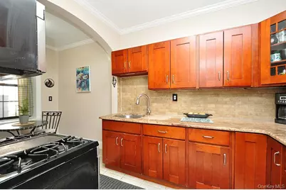 61 W Grand Street #0-C, Mount Vernon, NY 10552 - Photo 10