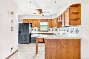 2430 Morgan Ave, Bronx, NY 10469 - Photo 8