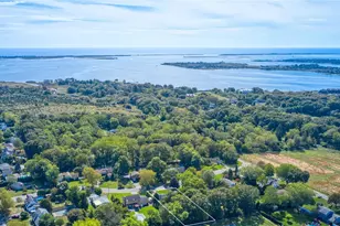 9 Linda Ln, East Moriches, NY 11940 - Photo 32