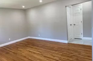 154 Charter Oaks, Brentwood, NY 11717 - Photo 14