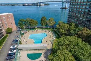 166-25 Powells Cove Blvd, Whitestone, NY 11357 - Photo 2