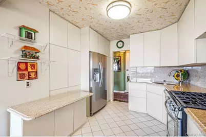 166-25 Powells Cove Boulevard #9E, Whitestone, NY 11357 - Photo 20