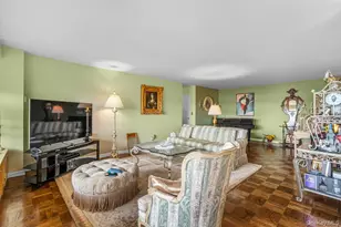 166-25 Powells Cove Blvd, Whitestone, NY 11357 - Photo 16