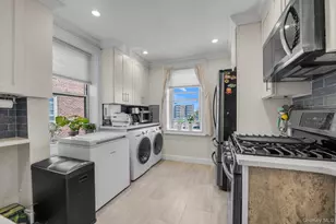 211-40 18th Ave, Flushing, NY 11360 - Photo 6