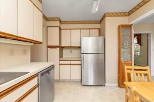 2 Fowler Ave, Lynbrook, NY 11563 - Photo 10