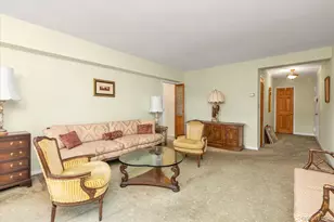 2 Fowler Ave, Lynbrook, NY 11563 - Photo 12