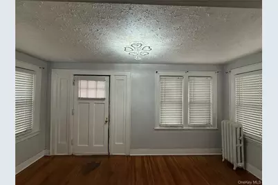 94-72 199th St, Hollis, NY 11423 - Photo 12