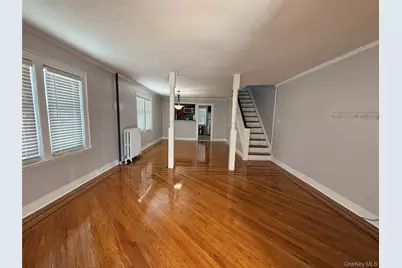 94-72 199th St, Hollis, NY 11423 - Photo 4