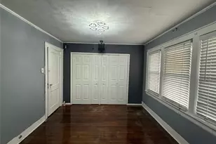 94-72 199th St, Hollis, NY 11423 - Photo 10