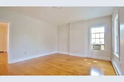 40 Broad Street, Fishkill, NY 12524 - Photo 6