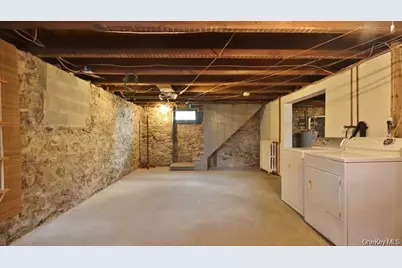 40 Broad Street, Fishkill, NY 12524 - Photo 20