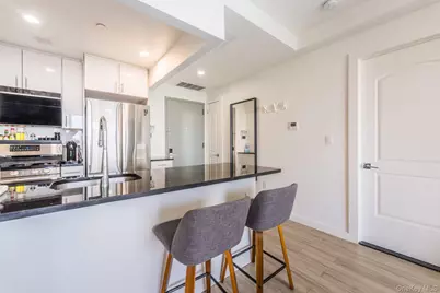 144-27 Sanford Avenue #8O, Flushing, NY 11355 - Photo 2