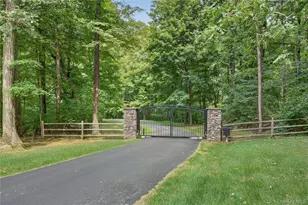 3 Orr Hatch Dr, Cornwall, NY 12518 - Photo 2