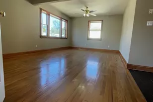 57 Ashland St, New Rochelle, NY 10801 - Photo 2